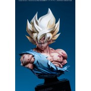 Super Saiyan Goku by LoaDen Studio