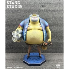 Tom By STAND Studio