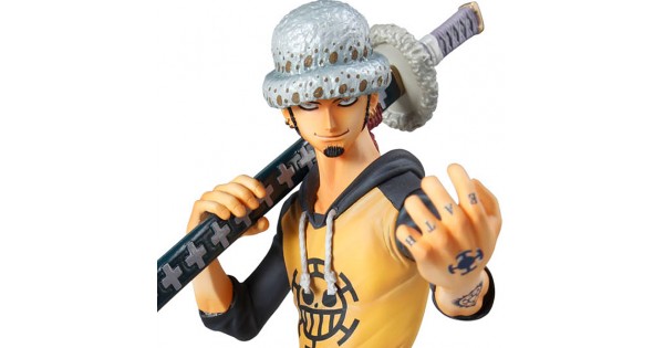 Trafalgar_Law_DX12_pic05-