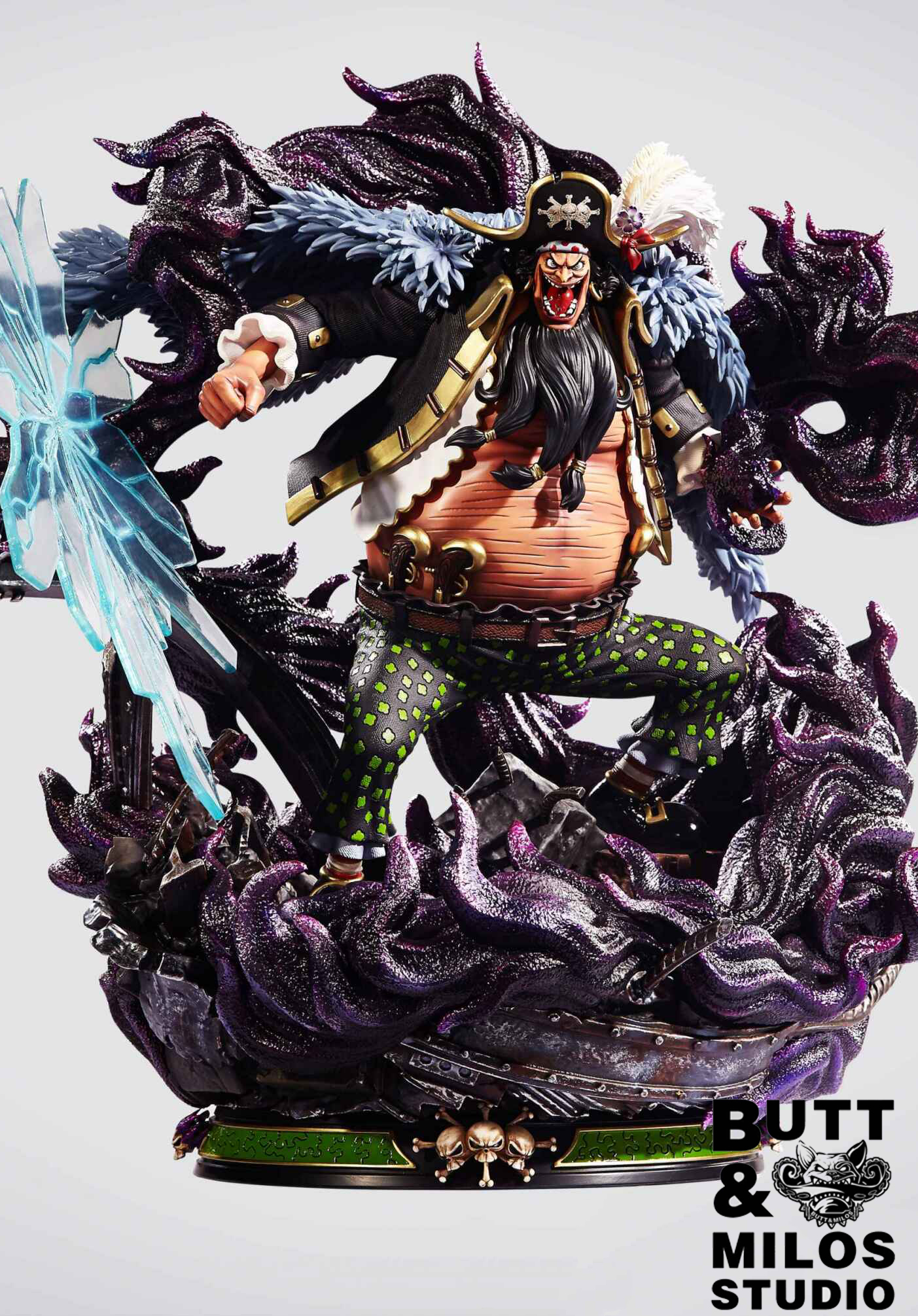 one piece blackbeard figure