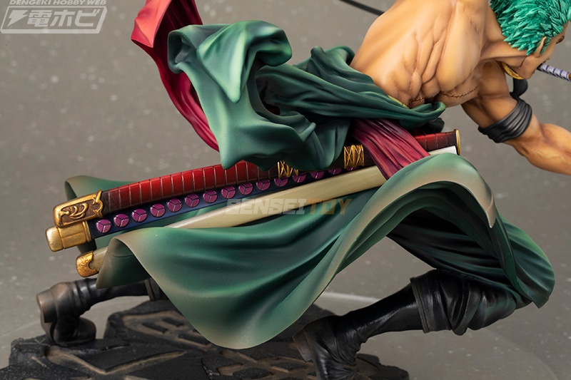 ONE PIECE - Figurine Roronoa Zoro - (Model P.O.P SA Maximum) Ver. Demo