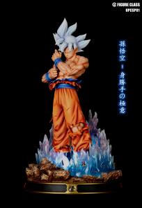 FIGURE CLASS - Goku Ultra Instinct (UPCSP01)