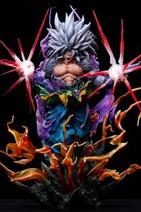 Goku SSJ5 By Iron Curtain Studio